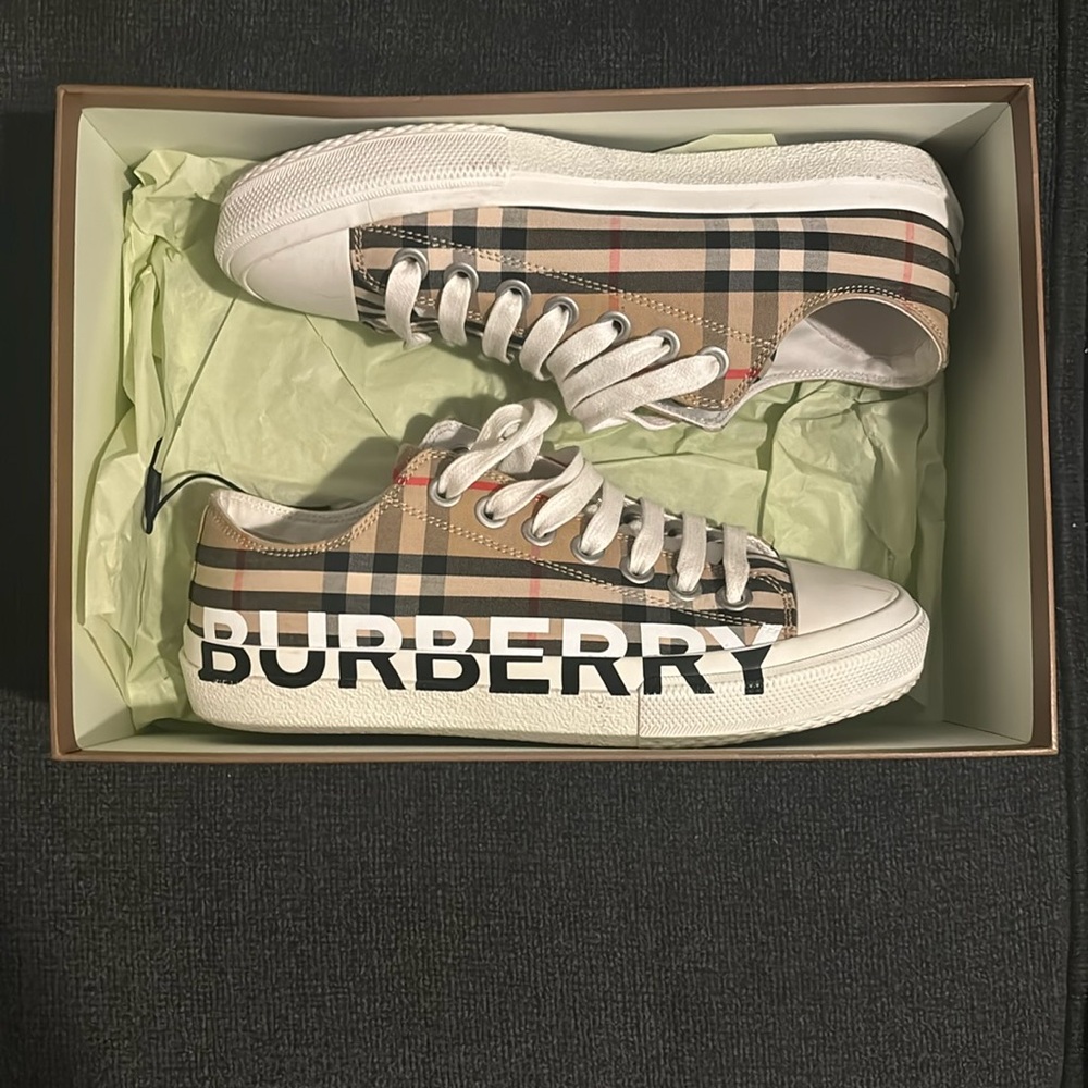 burberry sneakers